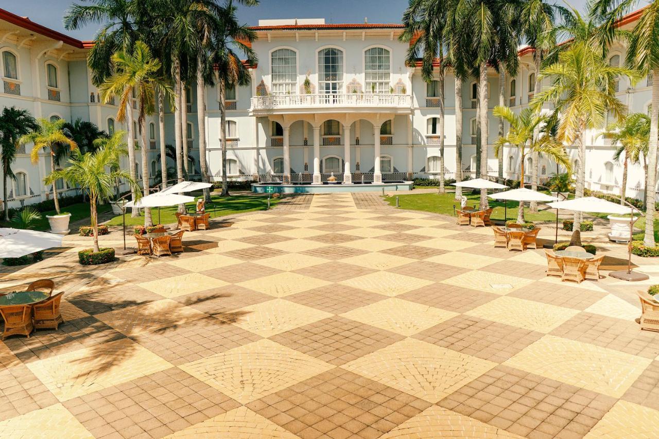 Quinta Edén Villahermosa Extérieur photo